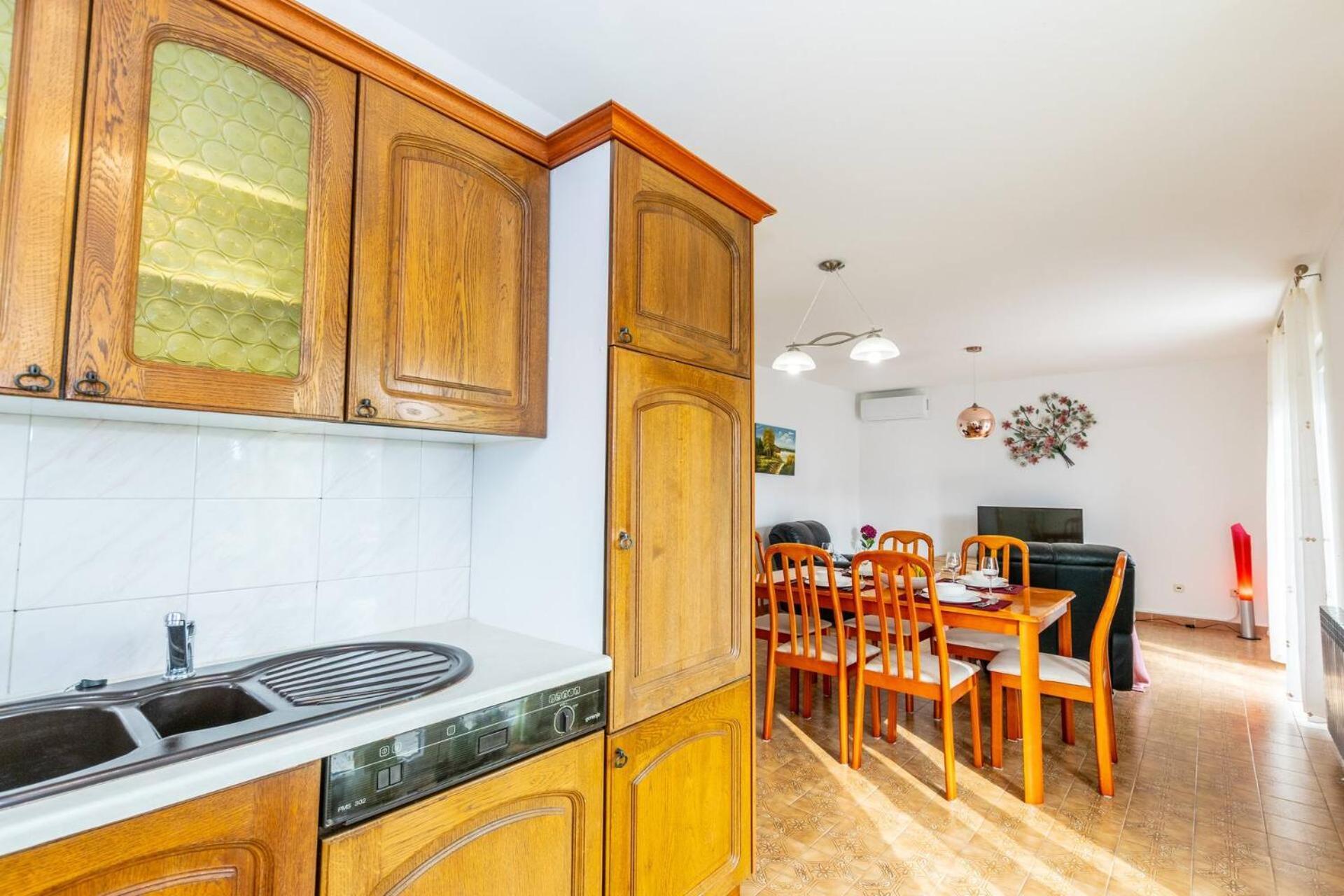 Family House With 2 Apartments - Irma Medulin Luaran gambar