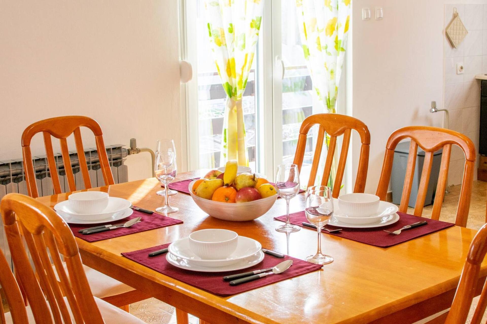 Family House With 2 Apartments - Irma Medulin Luaran gambar