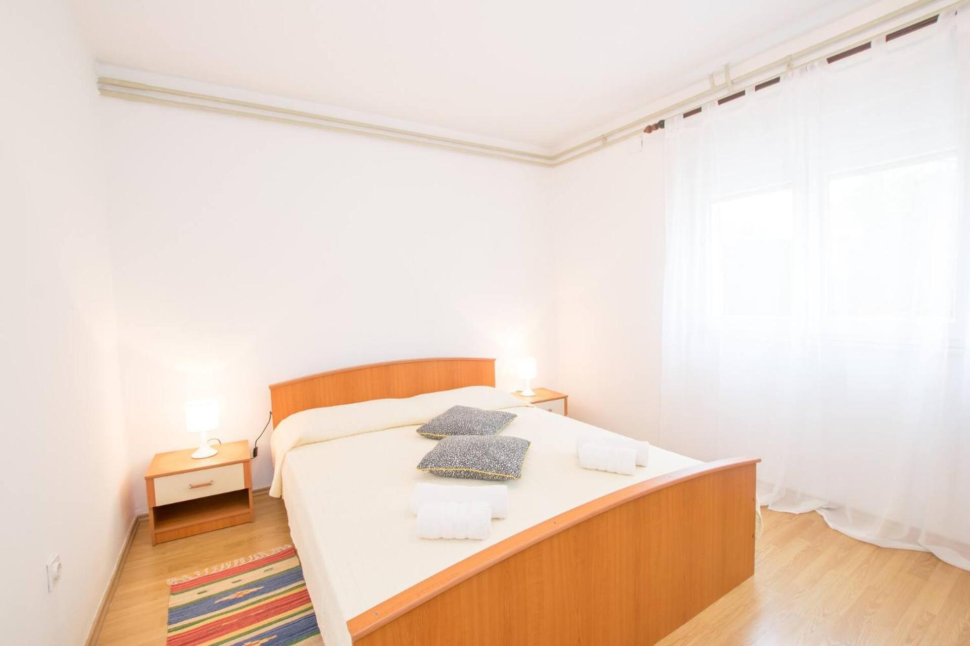 Family House With 2 Apartments - Irma Medulin Luaran gambar