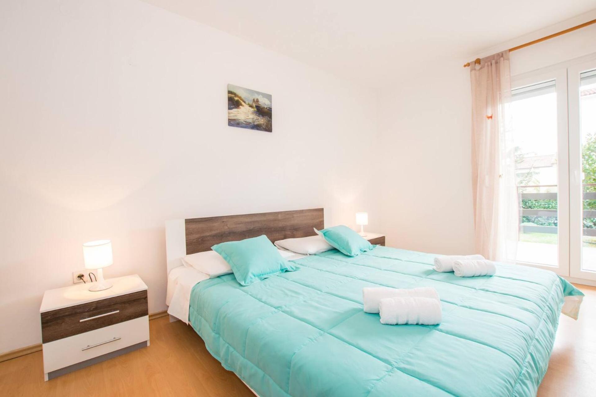 Family House With 2 Apartments - Irma Medulin Luaran gambar